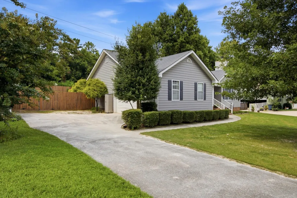 717 Ashbrook Drive Hixson, TN 37343