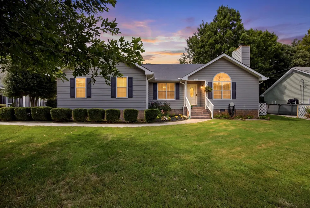 717 Ashbrook Drive Hixson, TN 37343