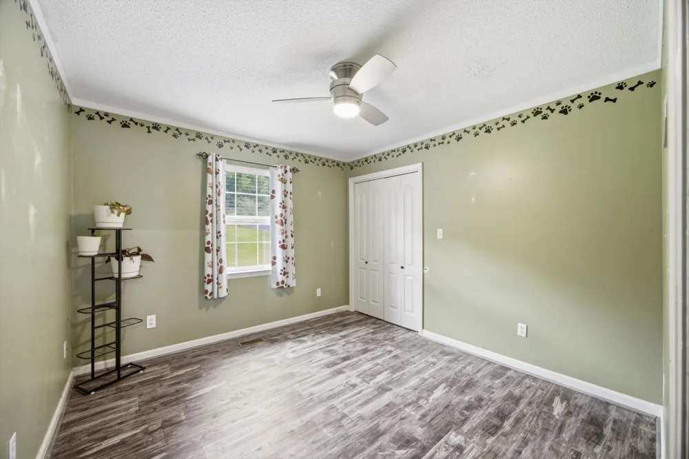 717 Ashbrook Drive Hixson, TN 37343