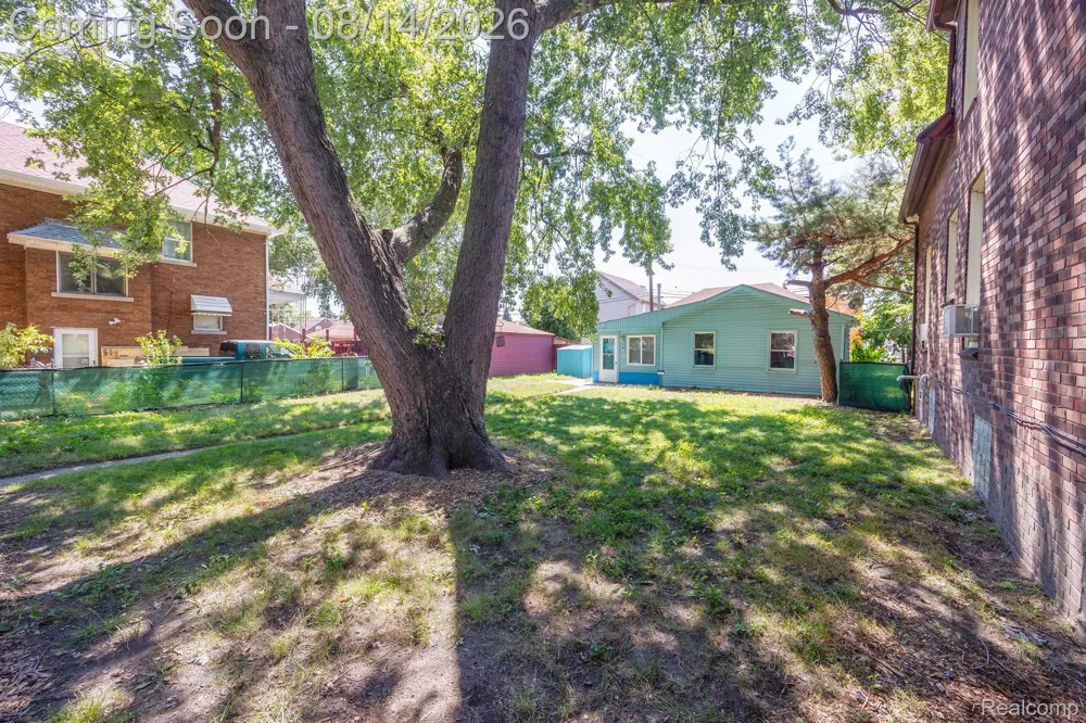 54 Walnut Street River Rouge City, MI 48218