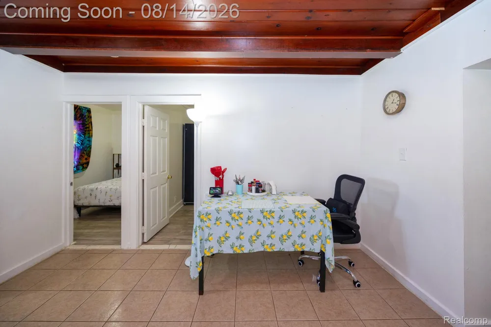 54 Walnut Street River Rouge City, MI 48218