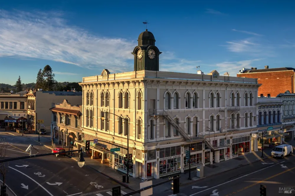 1101 Daniel Drive Petaluma, CA 94954