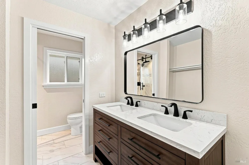 1101 Daniel Drive Petaluma, CA 94954