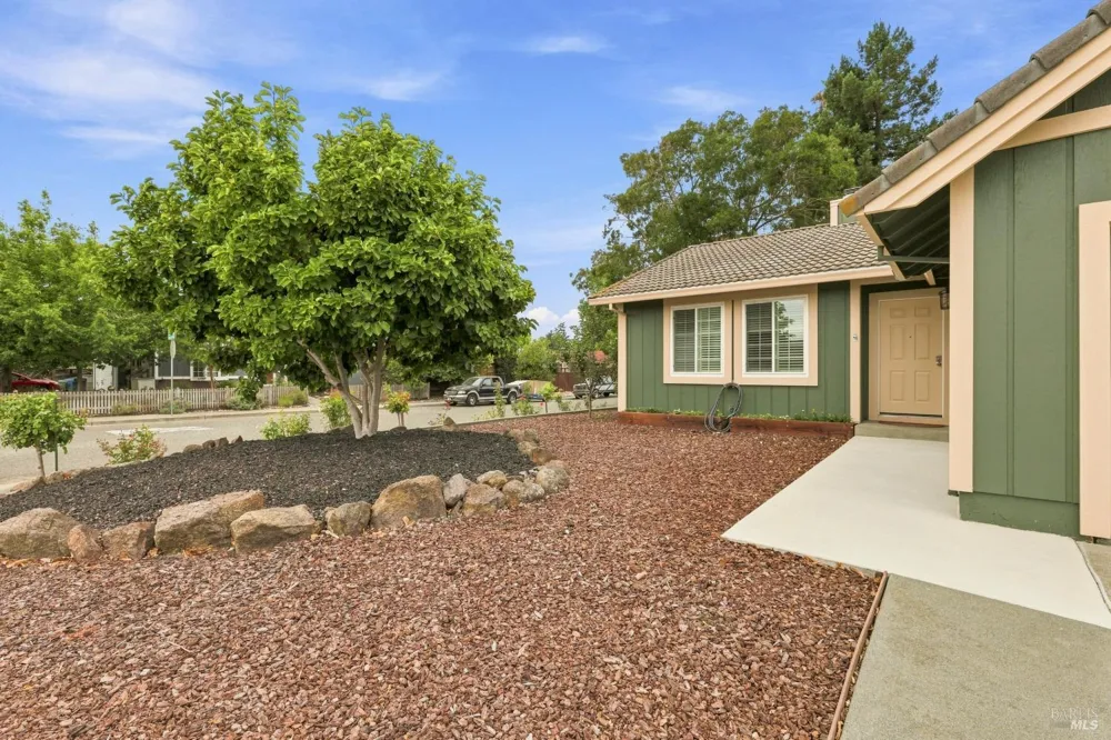 1101 Daniel Drive Petaluma, CA 94954