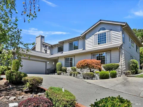 125 Tiburon Boulevard