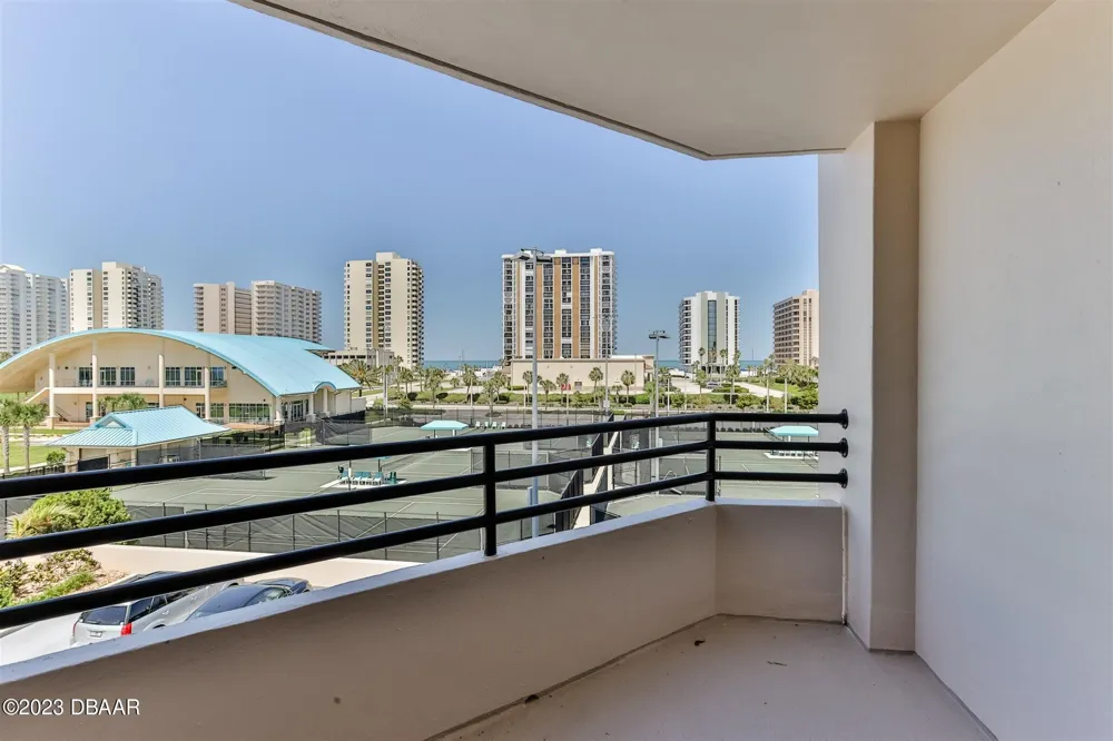 1 Oceans West Boulevard #3A3 Daytona Beach Shores, FL 32118