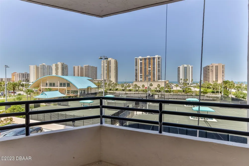 1 Oceans West Boulevard #3A3 Daytona Beach Shores, FL 32118
