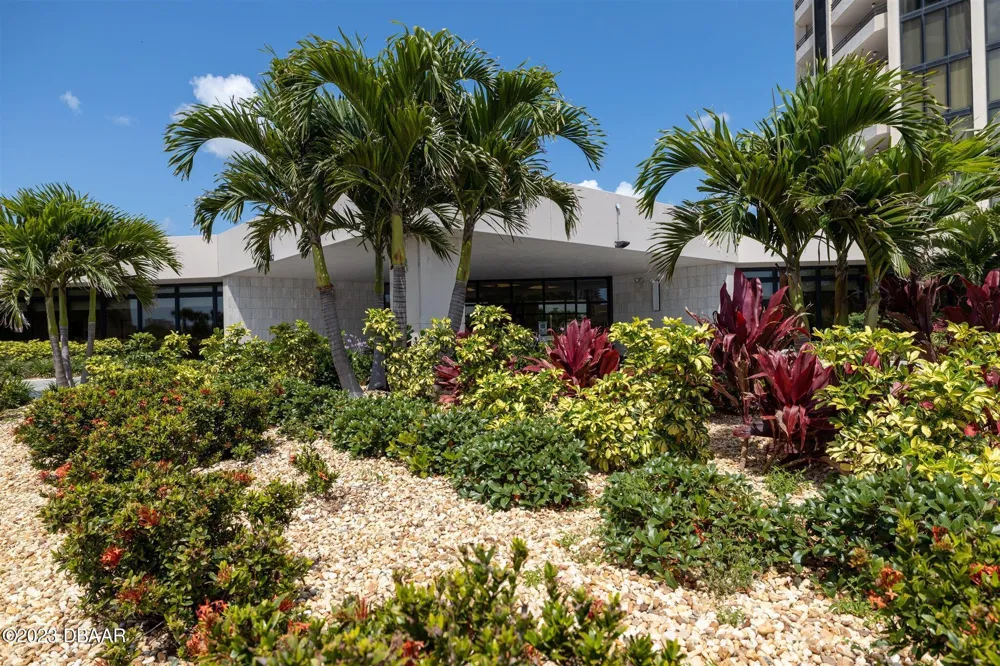 1 Oceans West Boulevard #3A3 Daytona Beach Shores, FL 32118