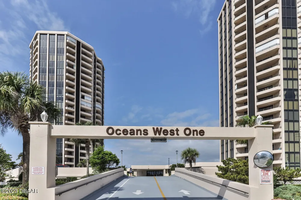 1 Oceans West Boulevard #3A3 Daytona Beach Shores, FL 32118