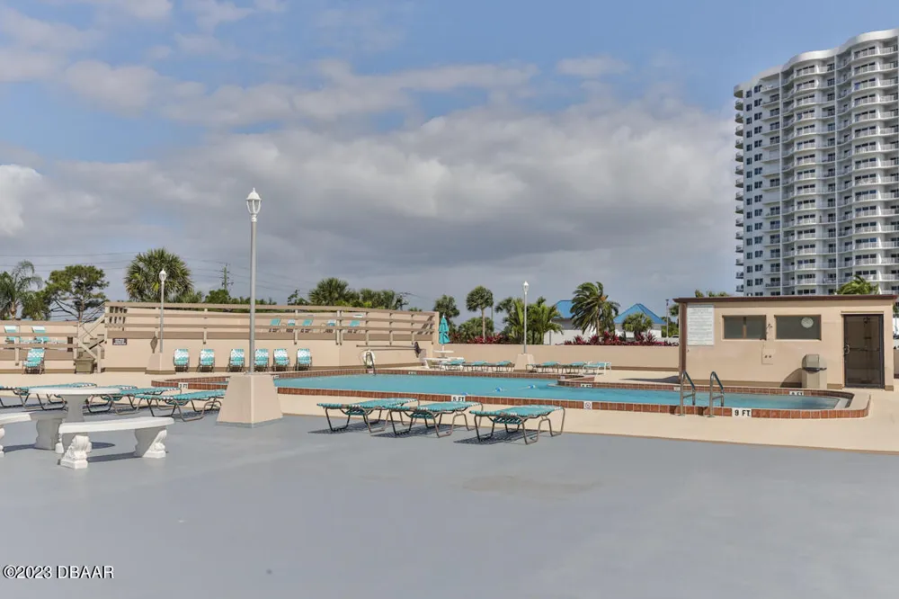 1 Oceans West Boulevard #3A3 Daytona Beach Shores, FL 32118