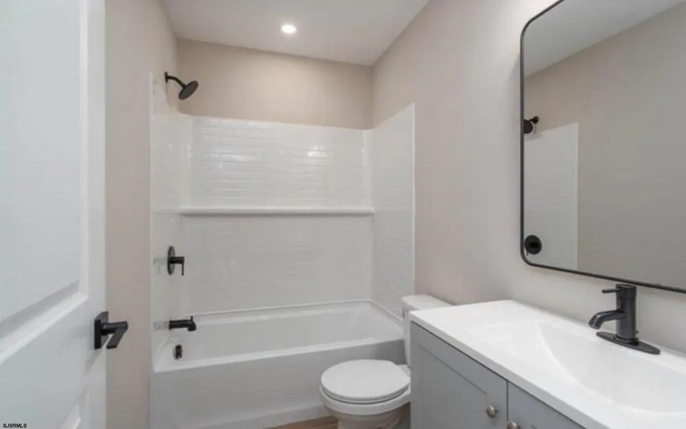 409 Crescent Blvd Millville, NJ 08332