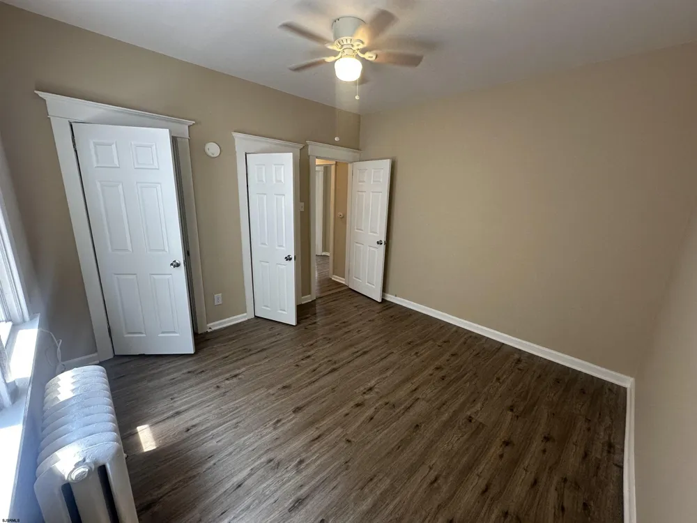 9 N Rosborough Ave Ventnor, NJ 08406