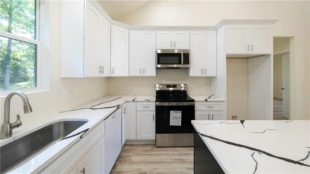 195 Kennedy Estates Road Carrollton, GA 30116