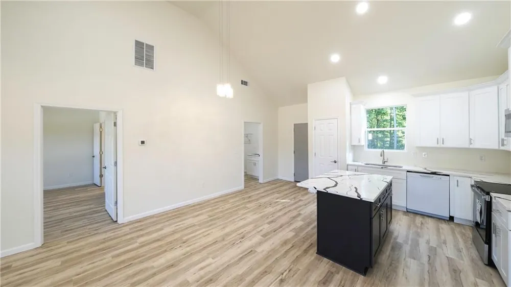 195 Kennedy Estates Road Carrollton, GA 30116