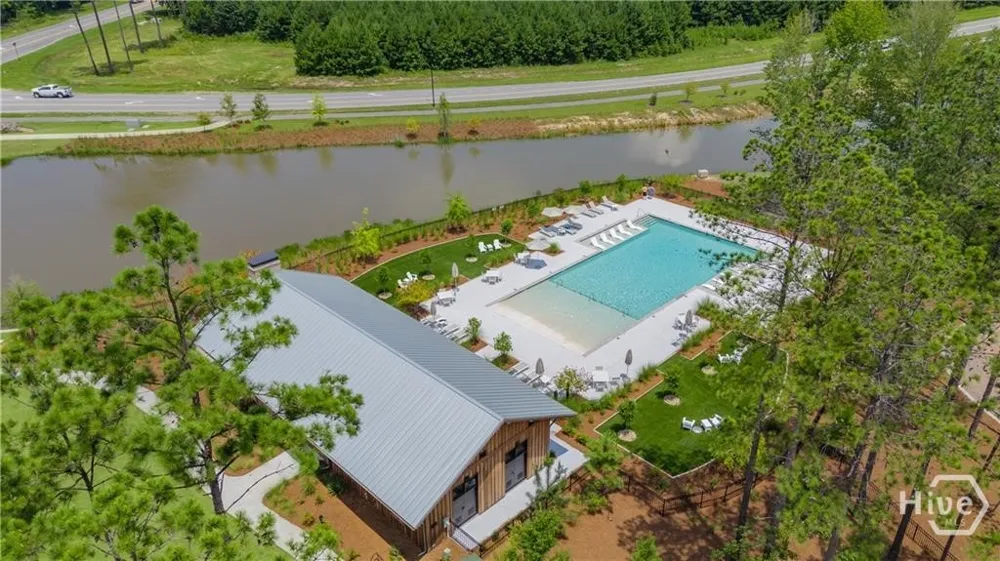 162 Ember Way Richmond Hill, GA 31324