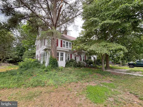 405 MAIN STREET