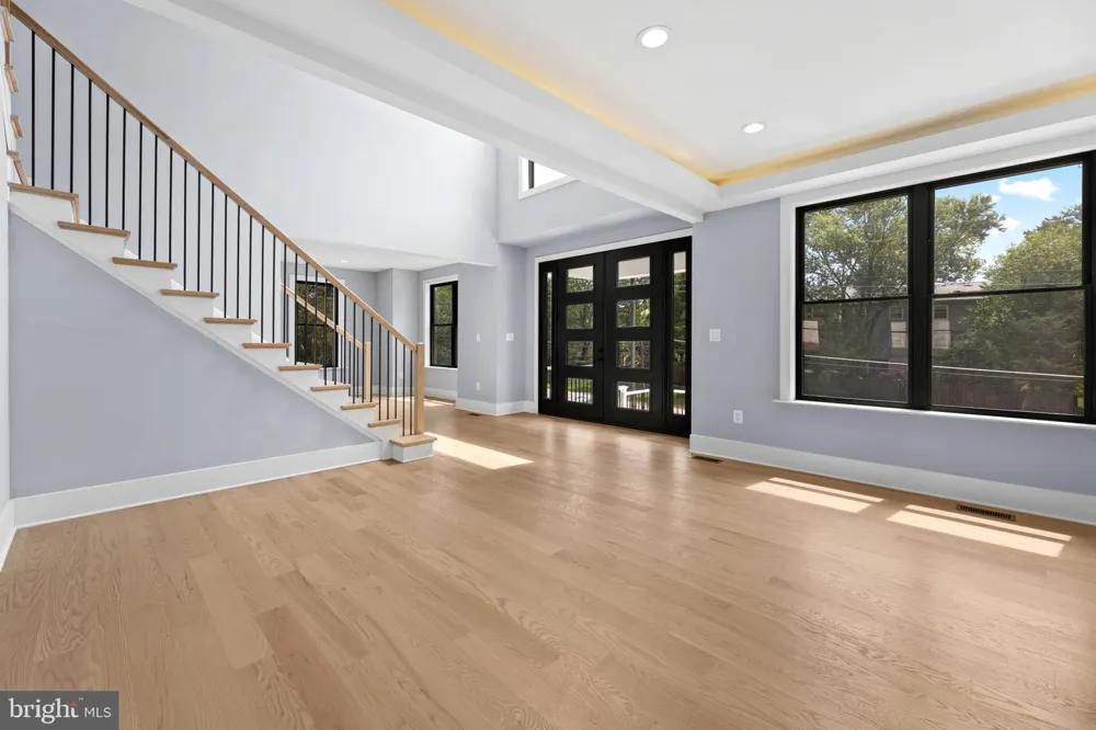 7225 BARRY ROAD Alexandria, VA 22315