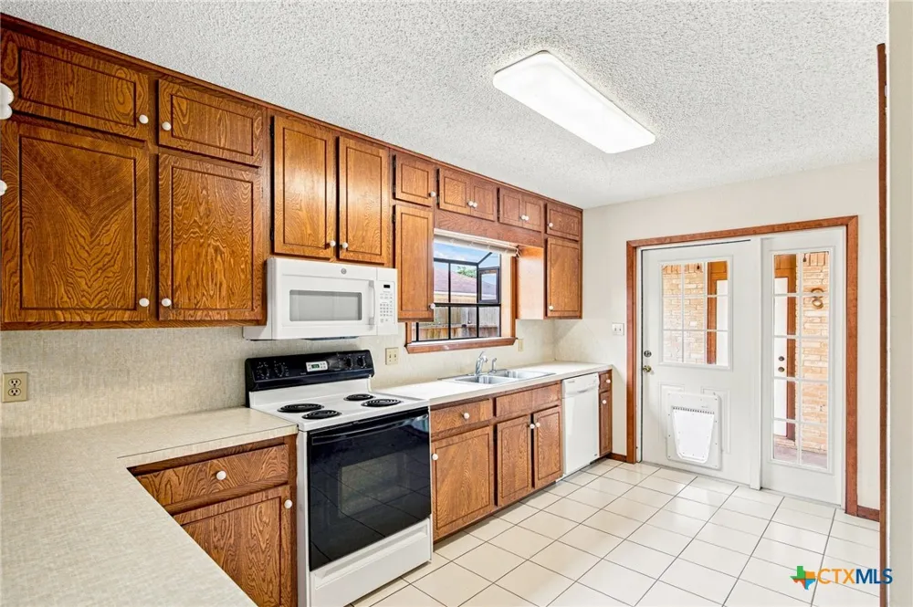 101 Maplewood Drive #7 Victoria, TX 77901