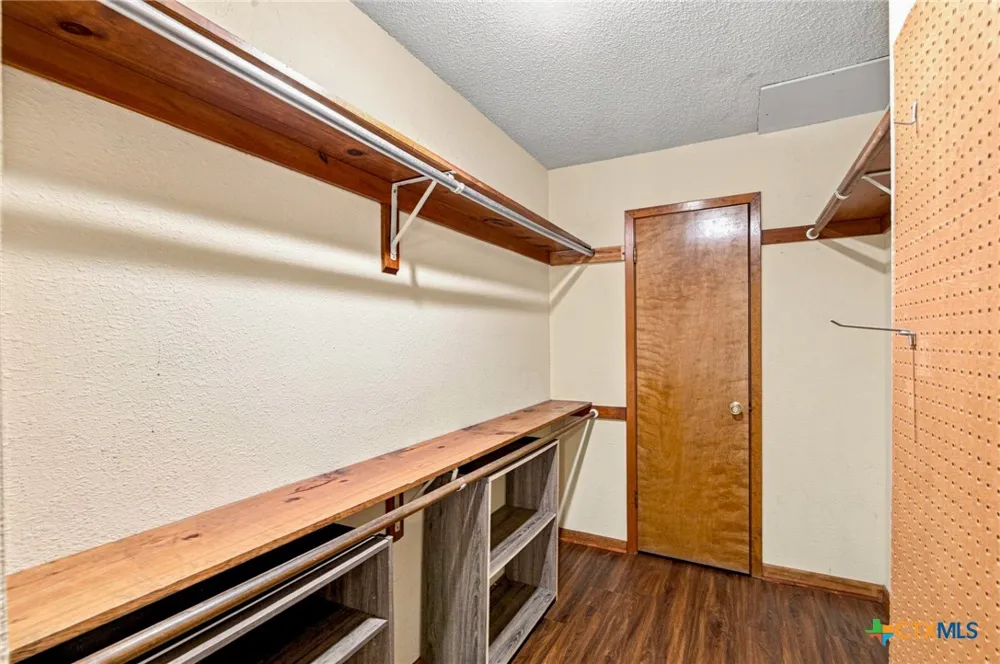 101 Maplewood Drive #7 Victoria, TX 77901