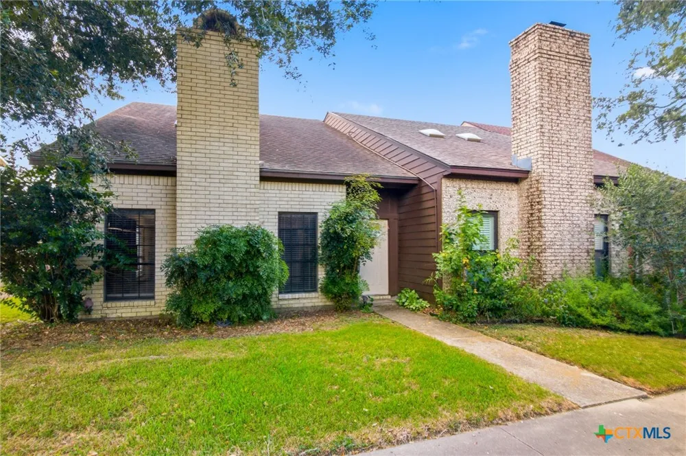 101 Maplewood Drive #7 Victoria, TX 77901