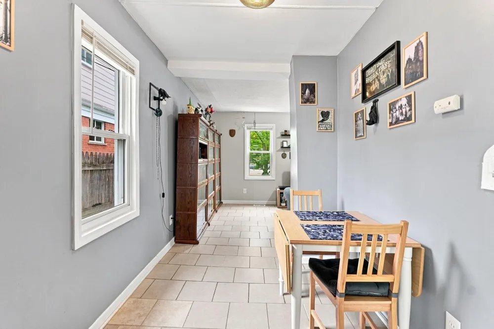 1975 Pearl Avenue Warren, MI 48091