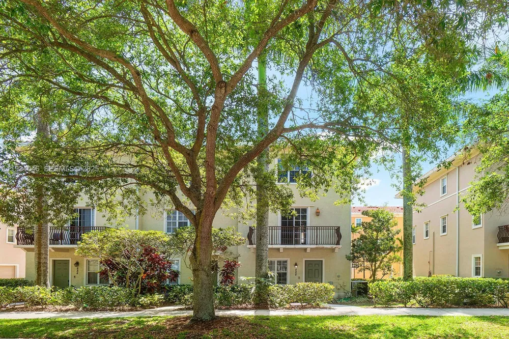 888 University Blvd Jupiter, FL 33458