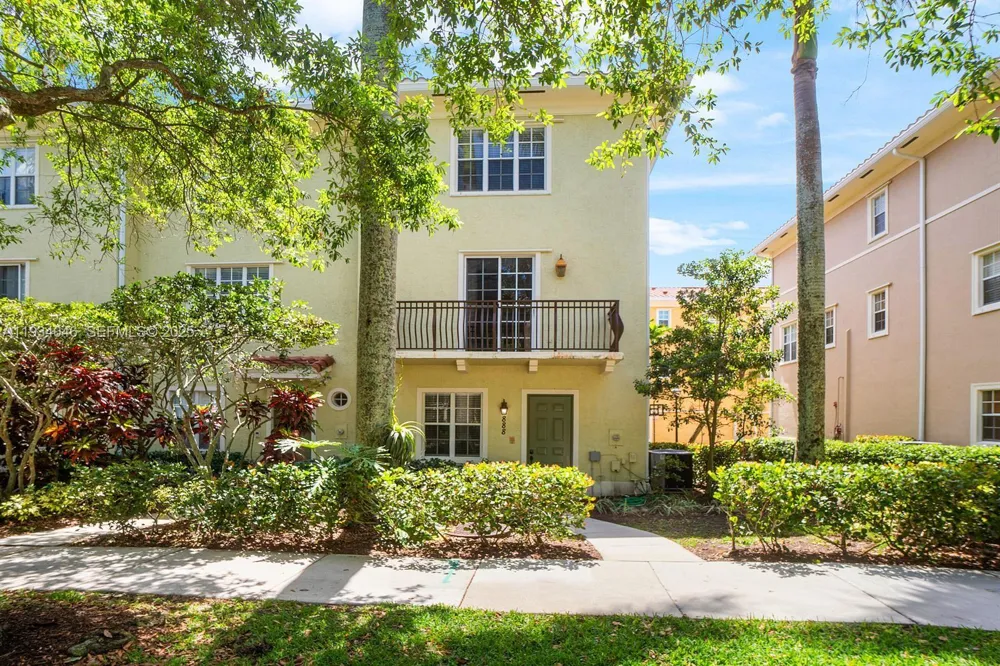 888 University Blvd Jupiter, FL 33458