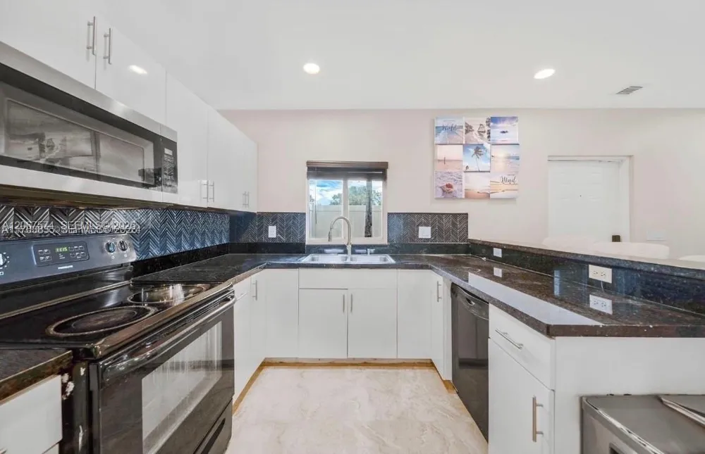 615 NW 10th Ter #1 Fort Lauderdale, FL 33311