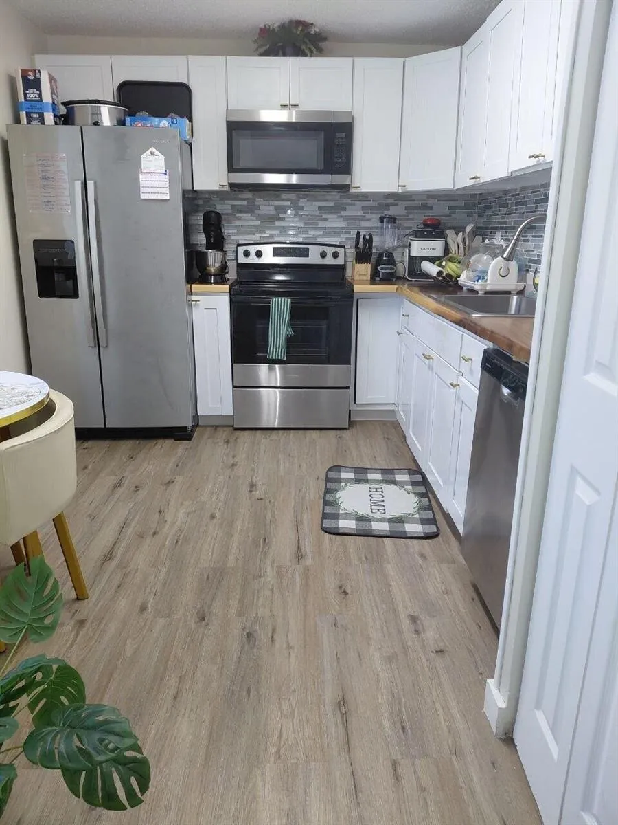 13776 SW 149TH CIR LANE #4-79 Miami, FL 33186