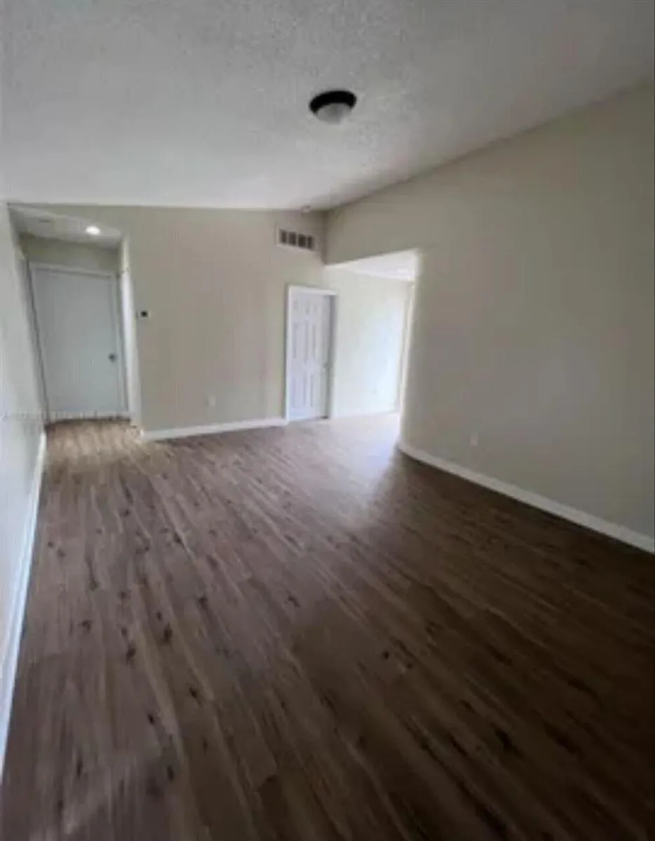 13776 SW 149TH CIR LANE #4-79 Miami, FL 33186