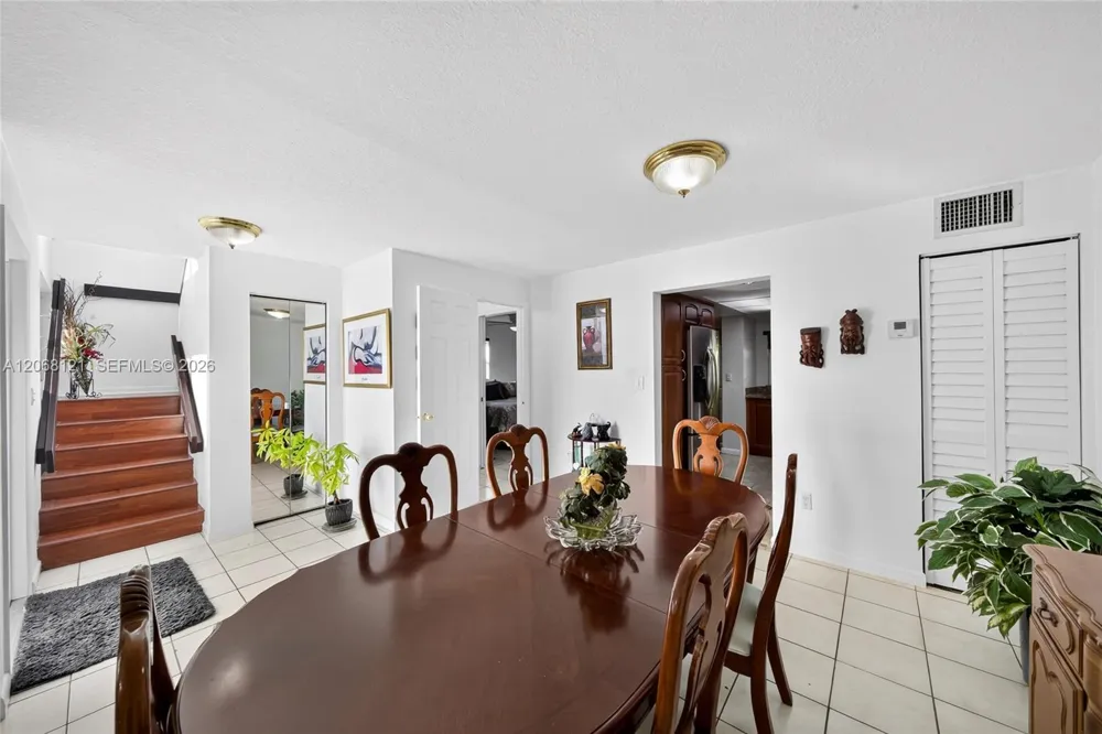 11352 SW 69th Ter Miami, FL 33173