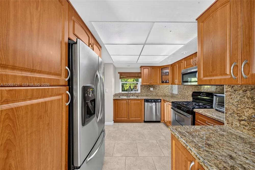 11352 SW 69th Ter Miami, FL 33173