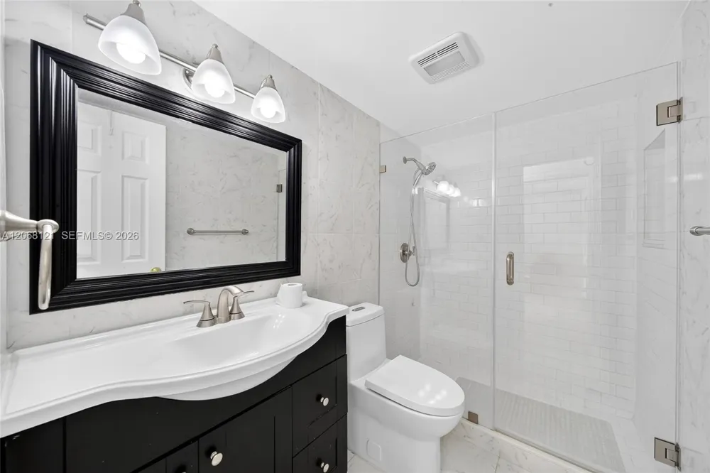 11352 SW 69th Ter Miami, FL 33173