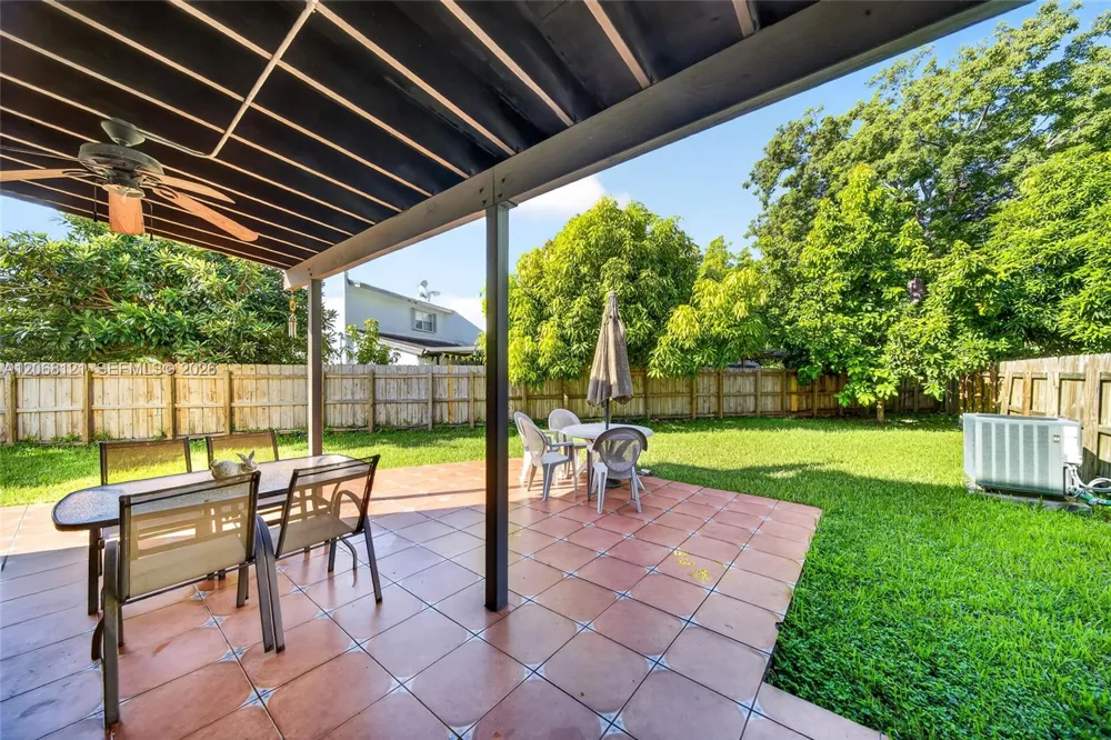 11352 SW 69th Ter Miami, FL 33173