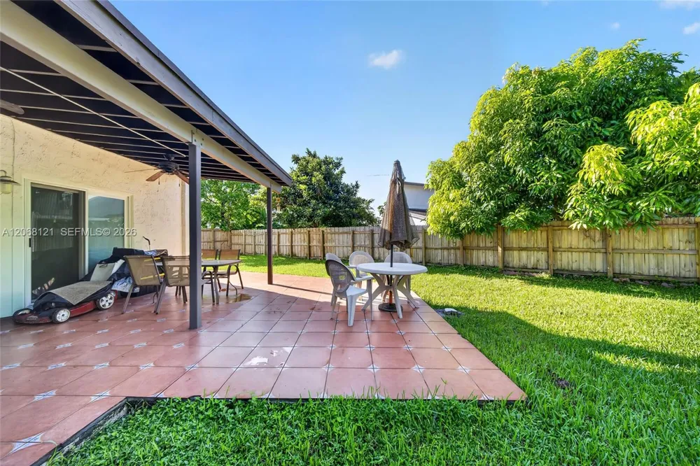 11352 SW 69th Ter Miami, FL 33173