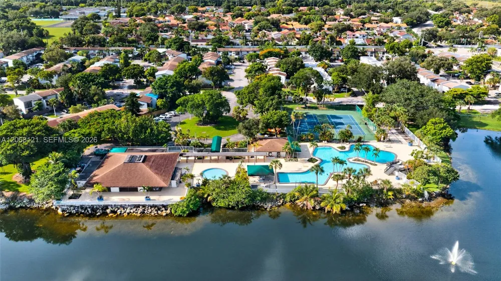 11352 SW 69th Ter Miami, FL 33173