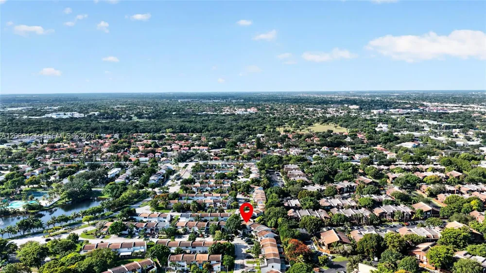 11352 SW 69th Ter Miami, FL 33173