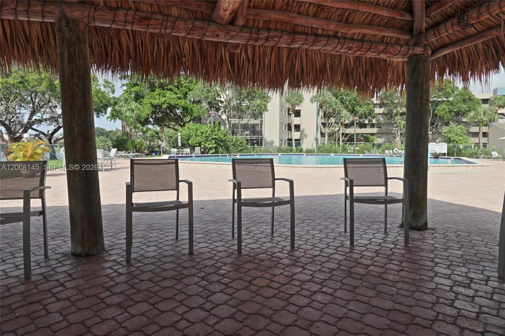 1100 Colony Point Cir #419 Pembroke Pines, FL 33026