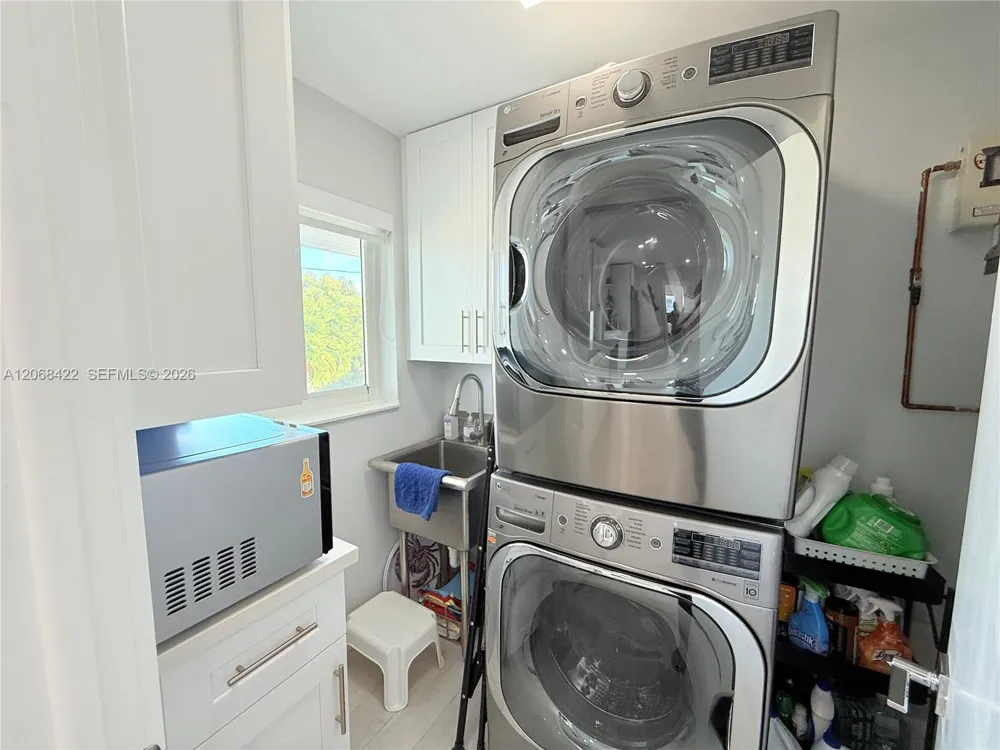 147 Ocean Shores Dr Key Largo, FL 33037
