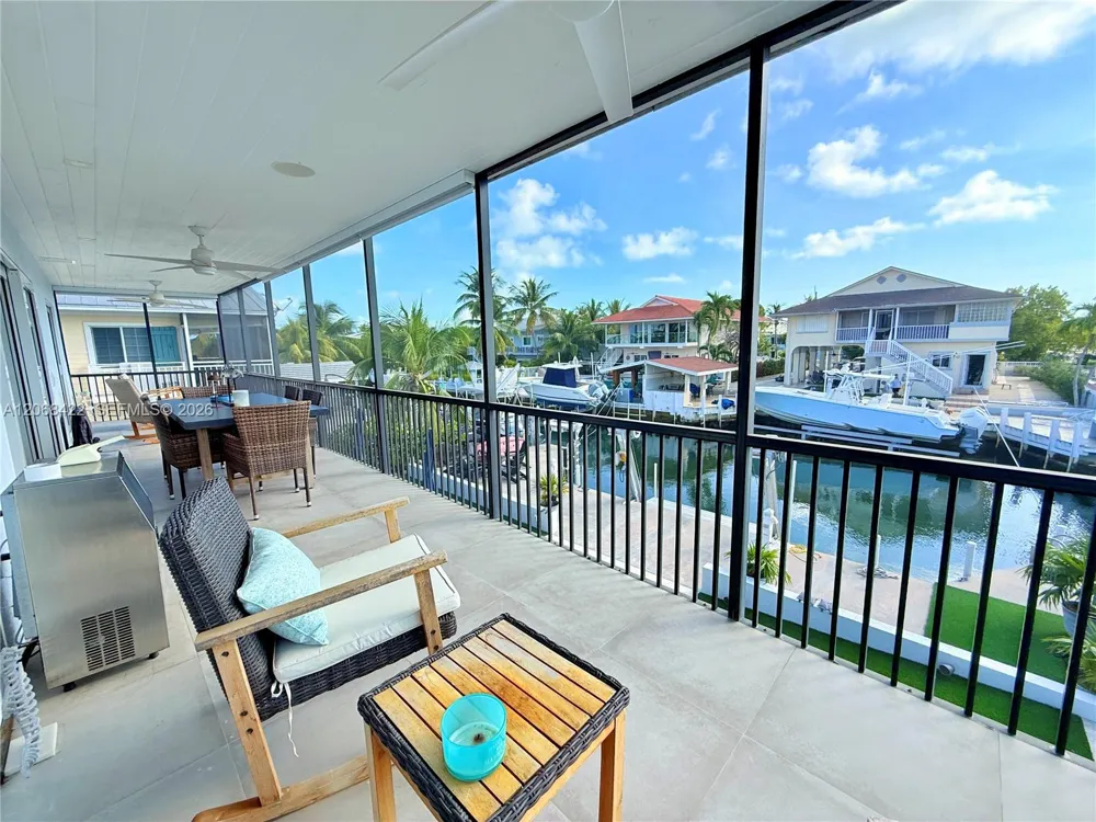 147 Ocean Shores Dr Key Largo, FL 33037