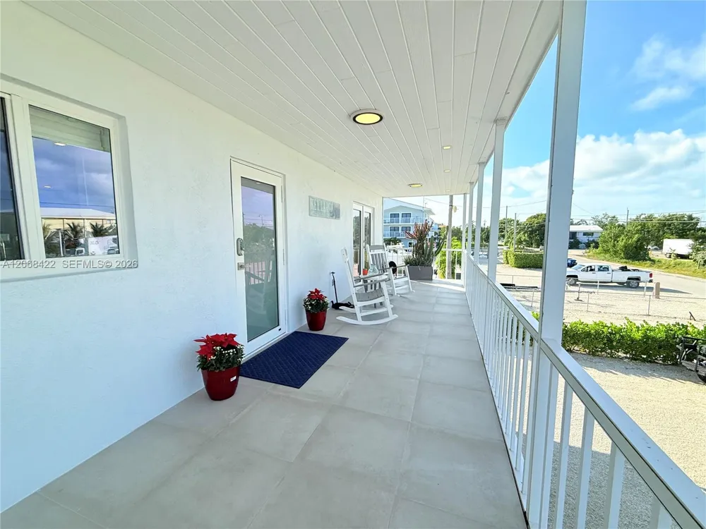 147 Ocean Shores Dr Key Largo, FL 33037