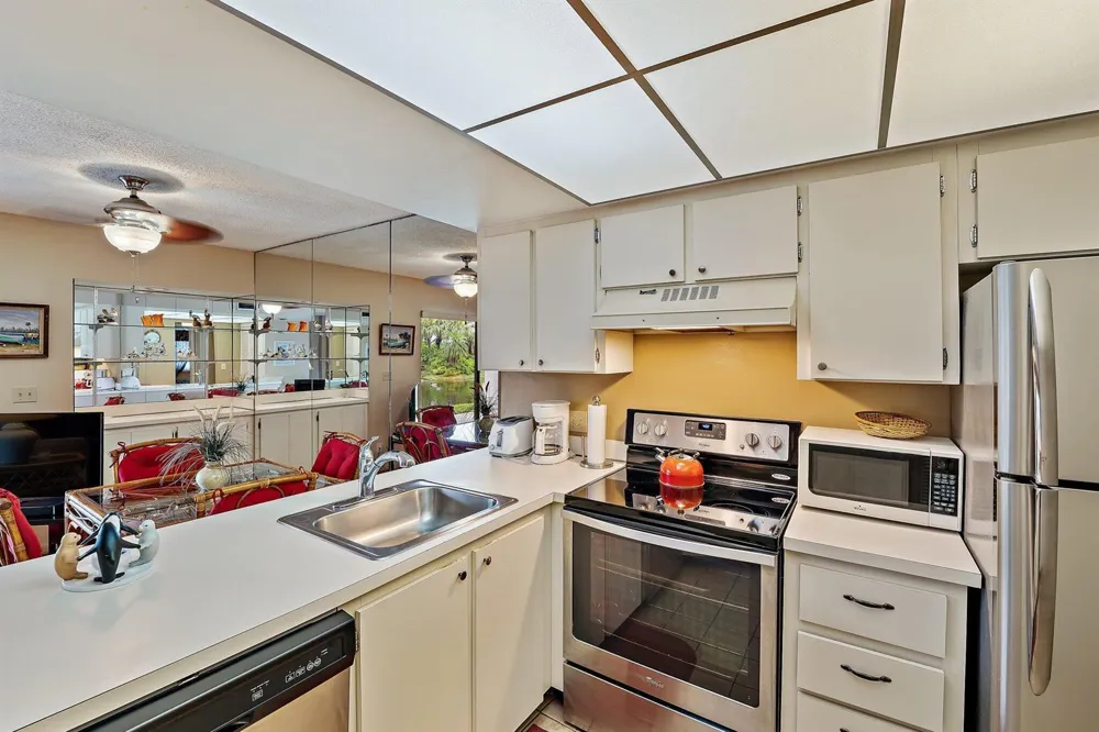 1605 S US Highway 1 #B104 Jupiter, FL 33477