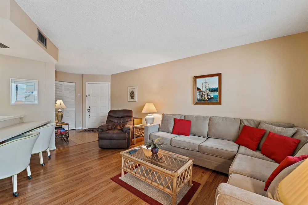 1605 S US Highway 1 #B104 Jupiter, FL 33477