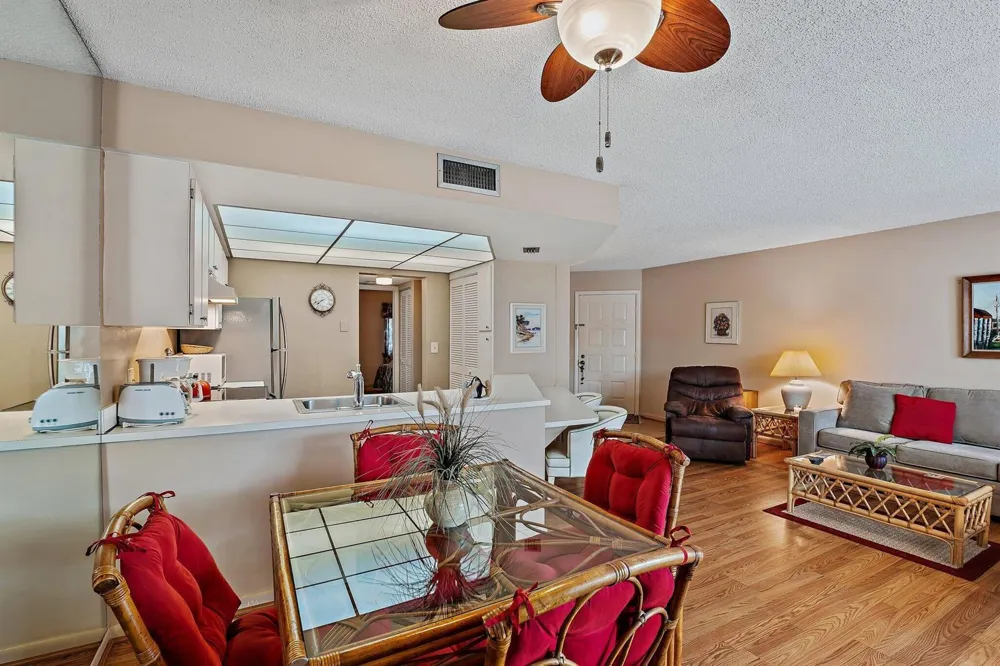 1605 S US Highway 1 #B104 Jupiter, FL 33477