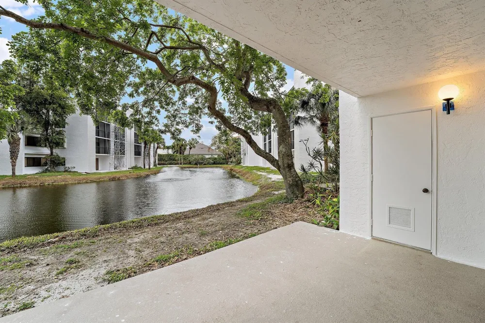 1605 S US Highway 1 #B104 Jupiter, FL 33477