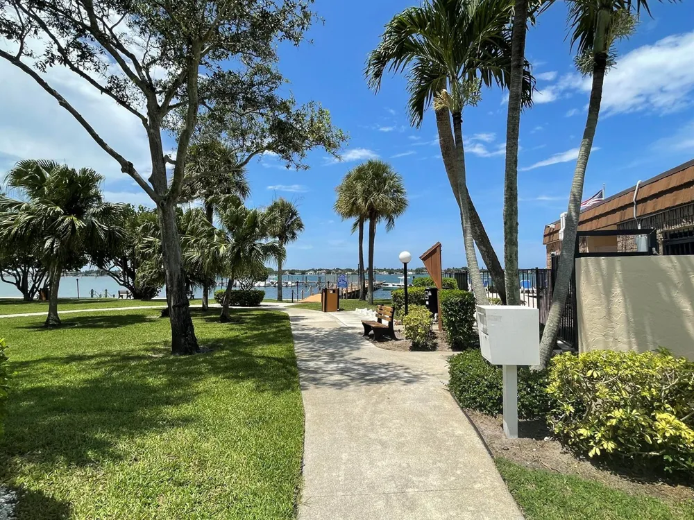 825 CENTER STREET #8A Jupiter, FL 33458