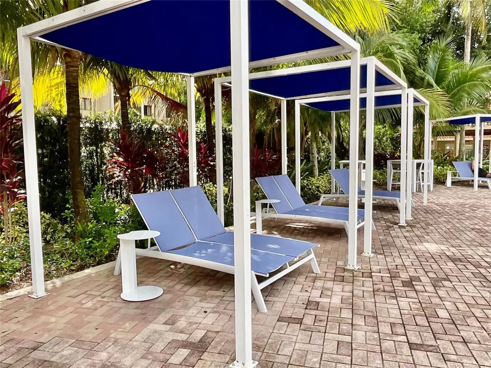 9517 Fontainebleau Boulevard #521-428 Miami, FL 33172