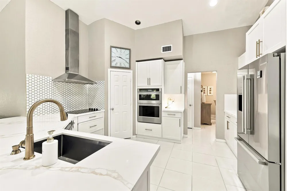 20369 HACIENDA COURT Boca Raton, FL 33498