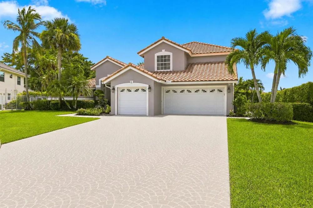 20369 HACIENDA COURT Boca Raton, FL 33498