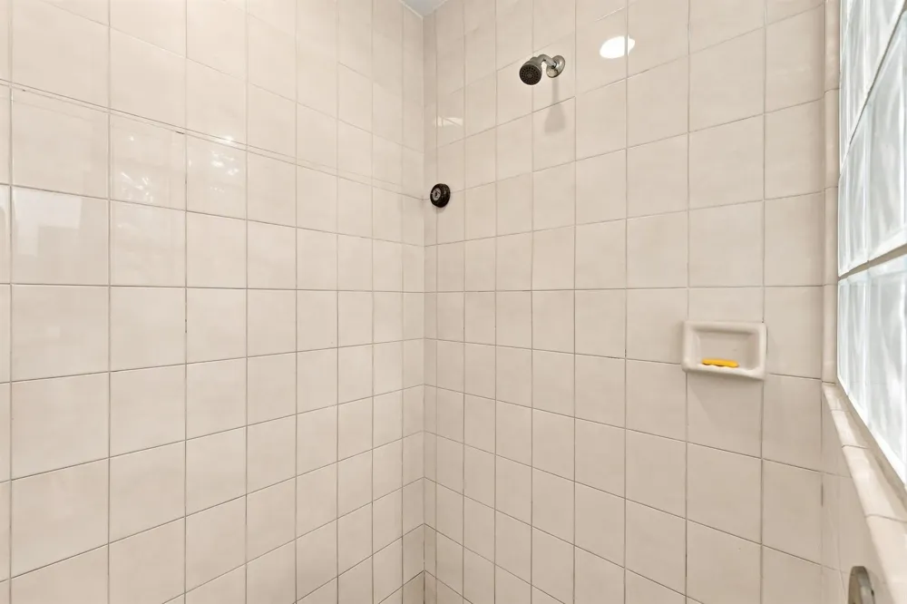 20369 HACIENDA COURT Boca Raton, FL 33498